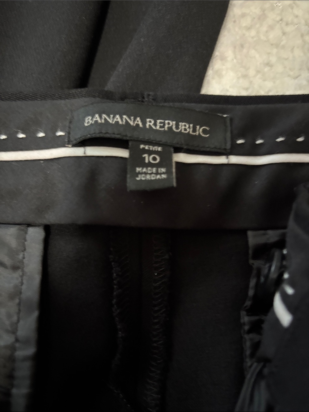 Banana Republic Women’s Black Dress Pants - Slim Tailored Look